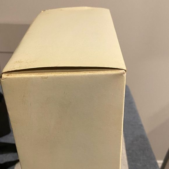 Franklin Mint Blue and Gold Fashion Doll with a free Princess Diana replica ring - Picture 5 of 6